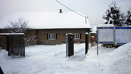 Foto nového obecního úřadu od 14.12.2009 na adrese K Dobročovicům 35