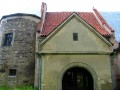 Hradešín - průčelí kostela sv. Jiří 